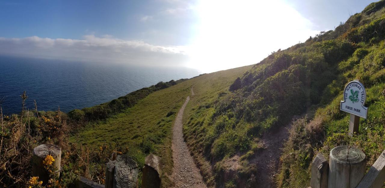 فيلا Pentire, On The Coastal Path Polruan المظهر الخارجي الصورة